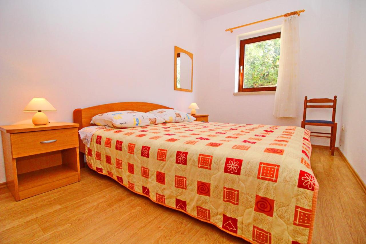 Apartment Classic Zrnovo Luaran gambar